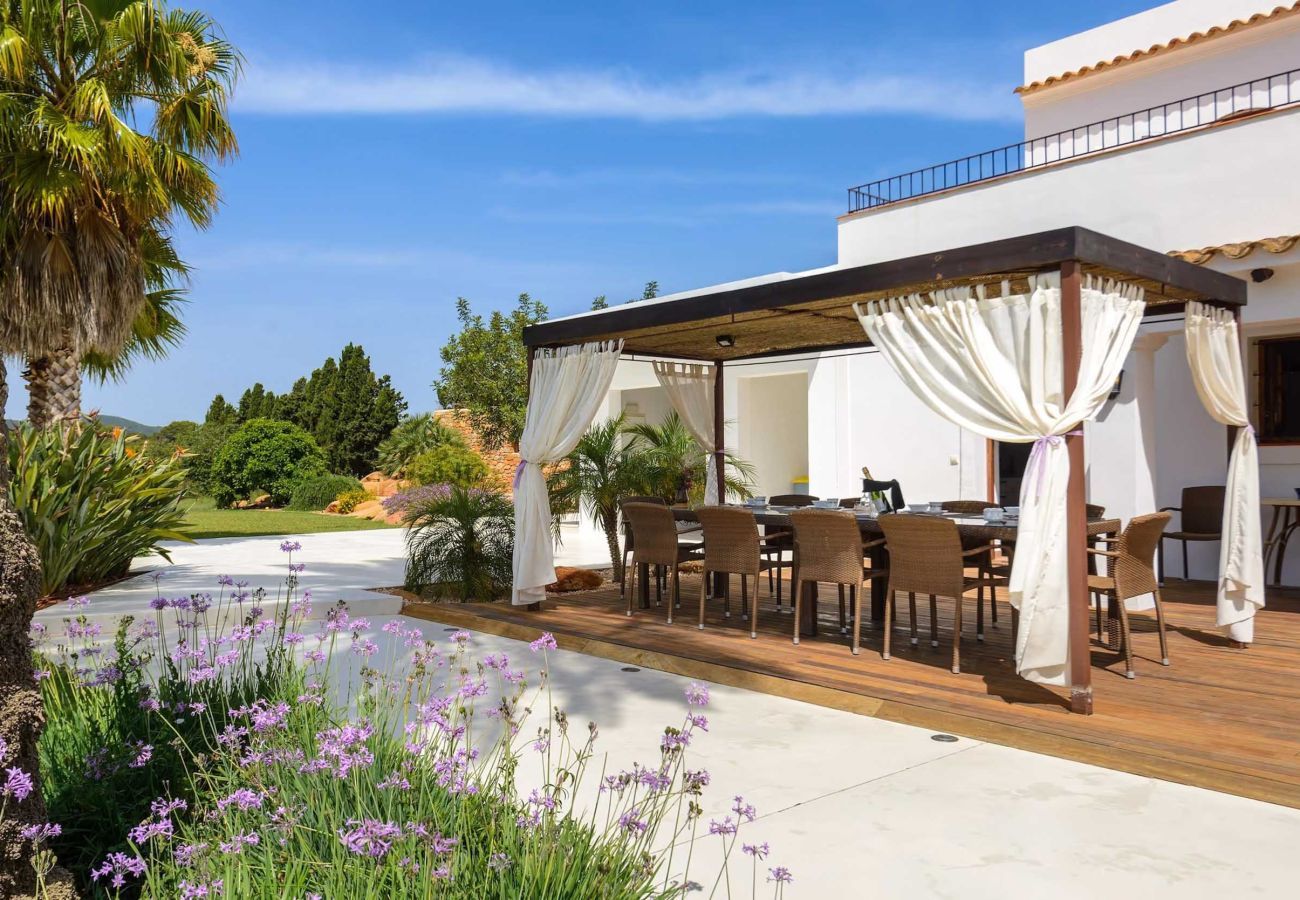Country house in Santa Eulalia des Riu - CAN COSMI
