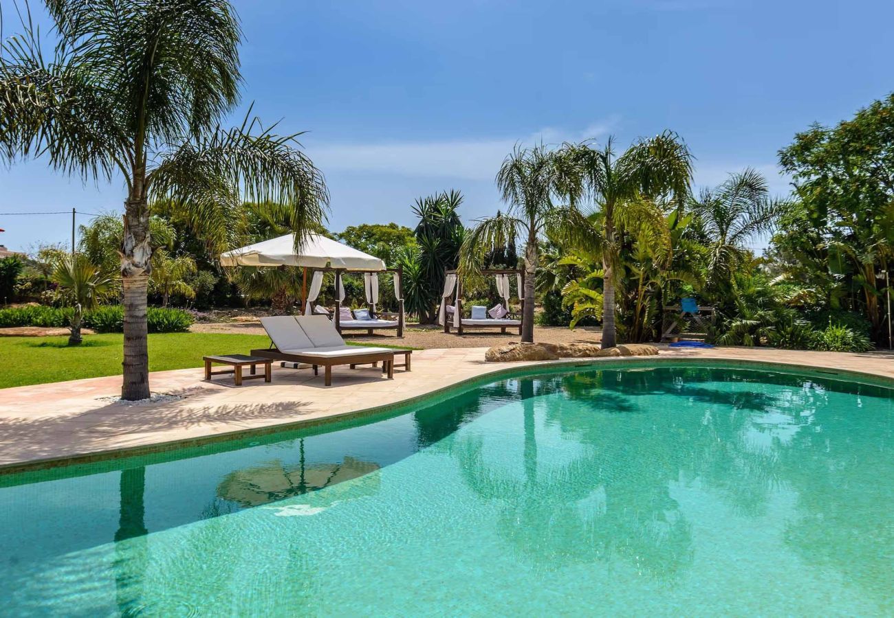 Country house in Santa Eulalia des Riu - CAN COSMI