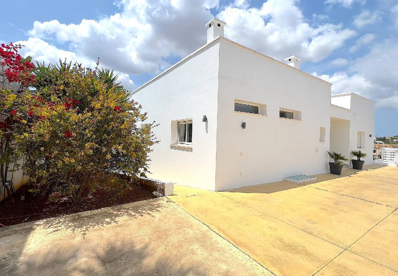 Villa in Santa Eulalia des Riu - INIBIZA VILLA JULIETA
