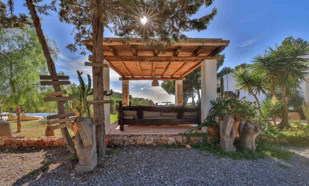 VILLA KUMHARAS | Eivillas 26
