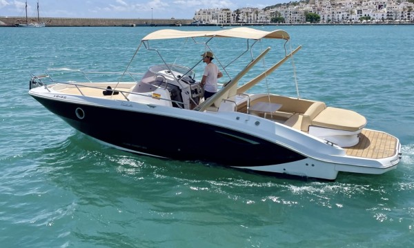 Sessa Marine Key Largo 27 Madrigal