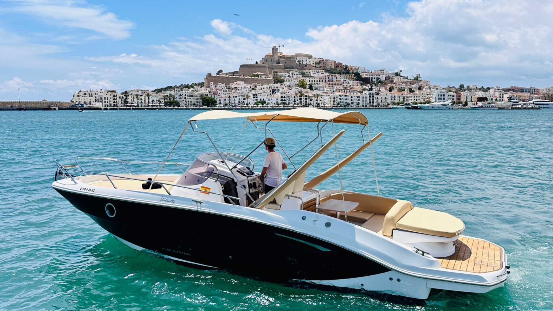 Sessa Marine Key Largo 27 Madrigal 2
