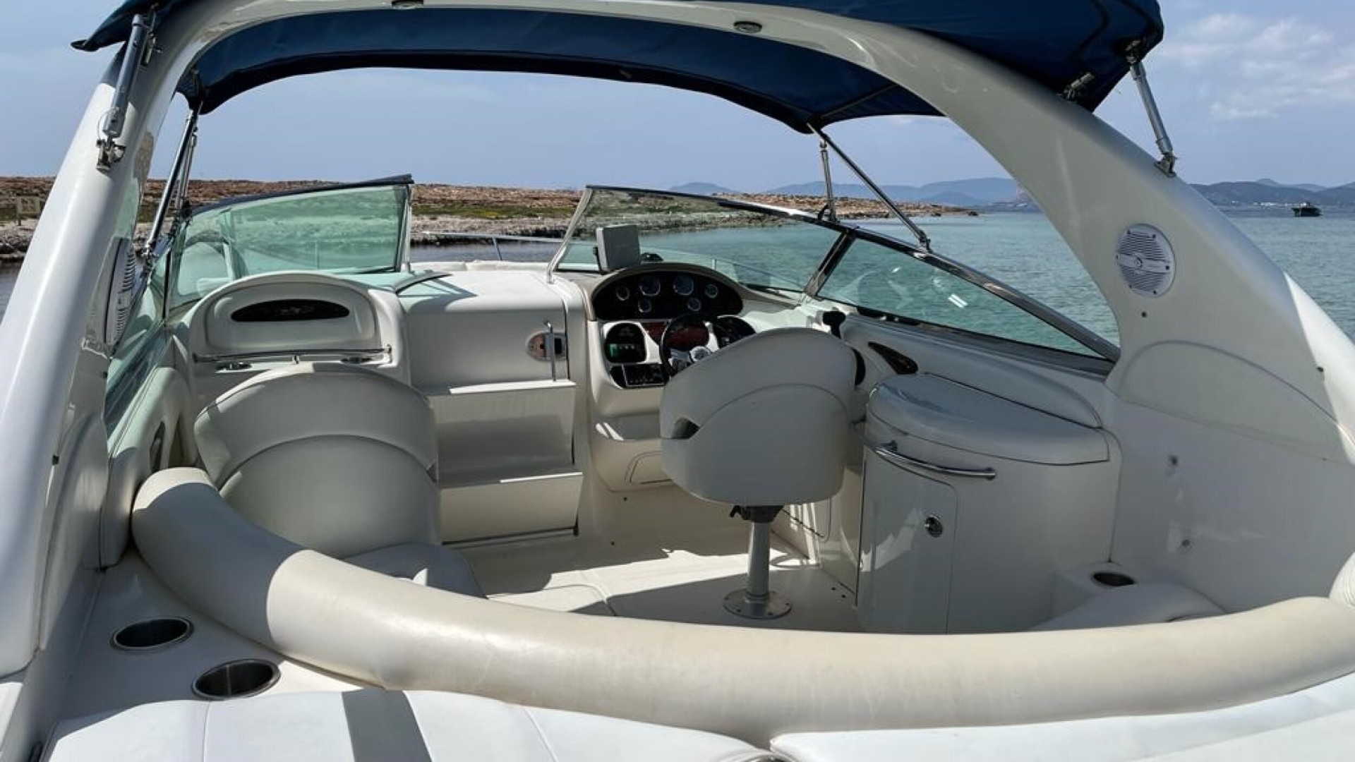 Sea Ray 295 Infinity 3