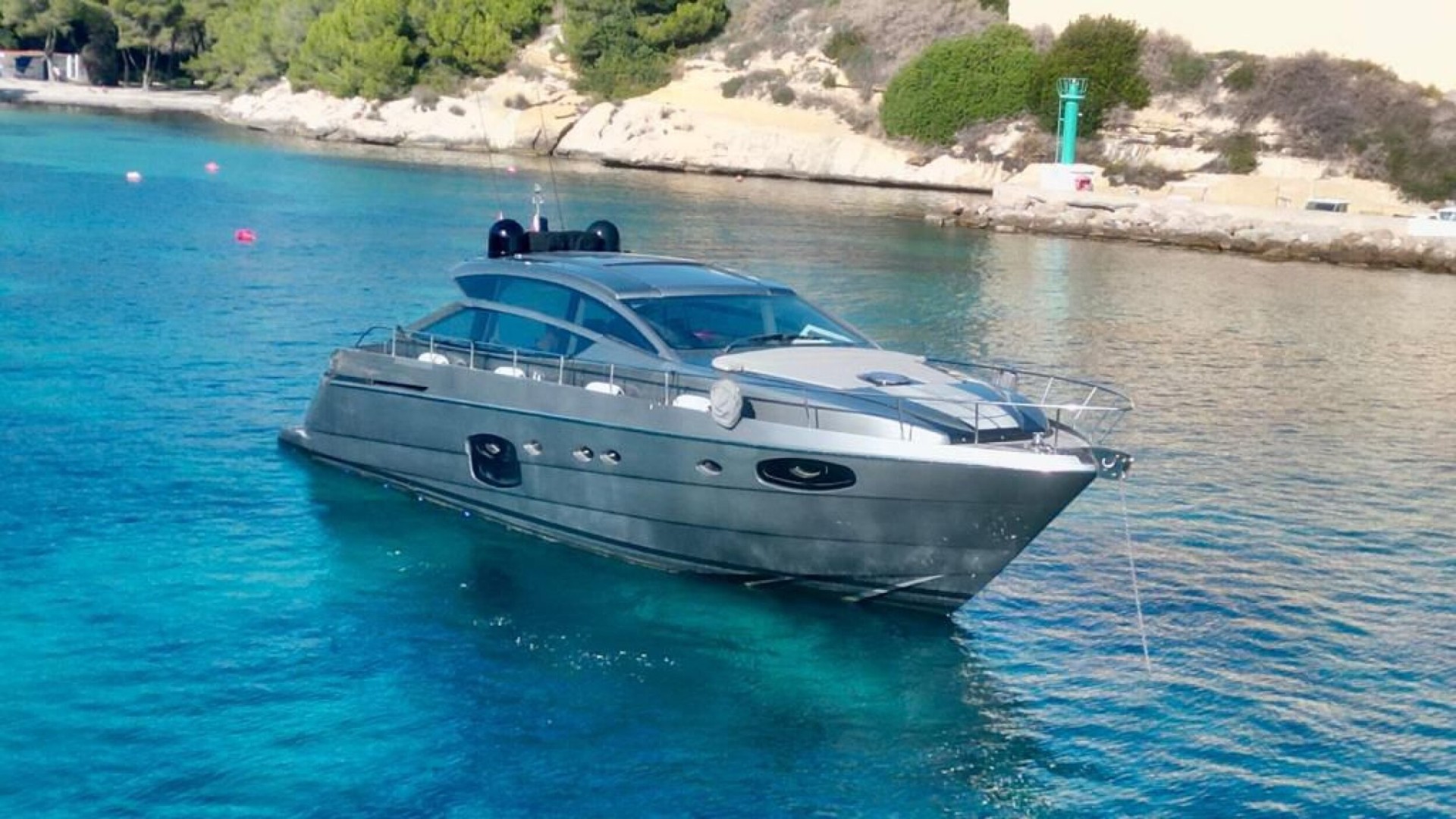 Pershing 62 Urus 3
