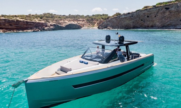 Fjord 52 LOLO III