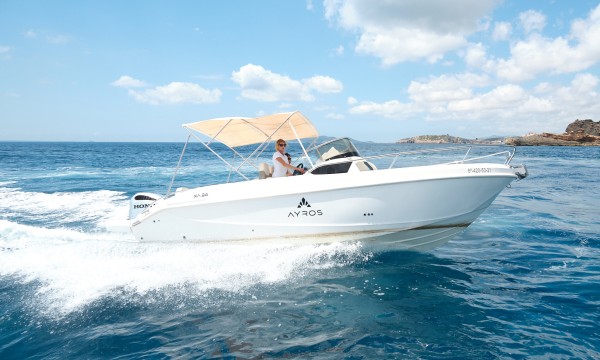 Italia Yachts Ayros 24 Pero Niño