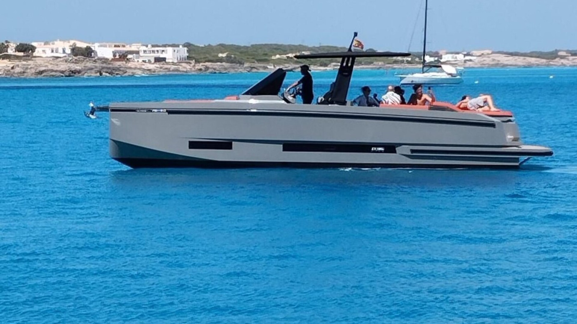 De Antonio D36 Ananda 1
