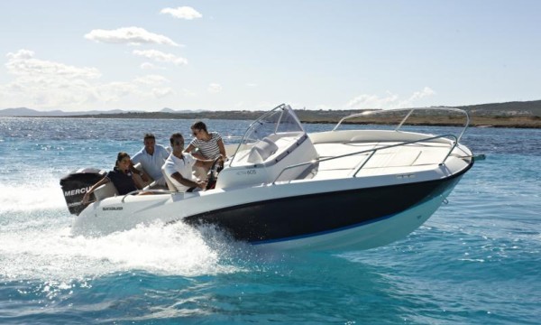Quicksilver 605 SUNDECK 2024 PUÑITO