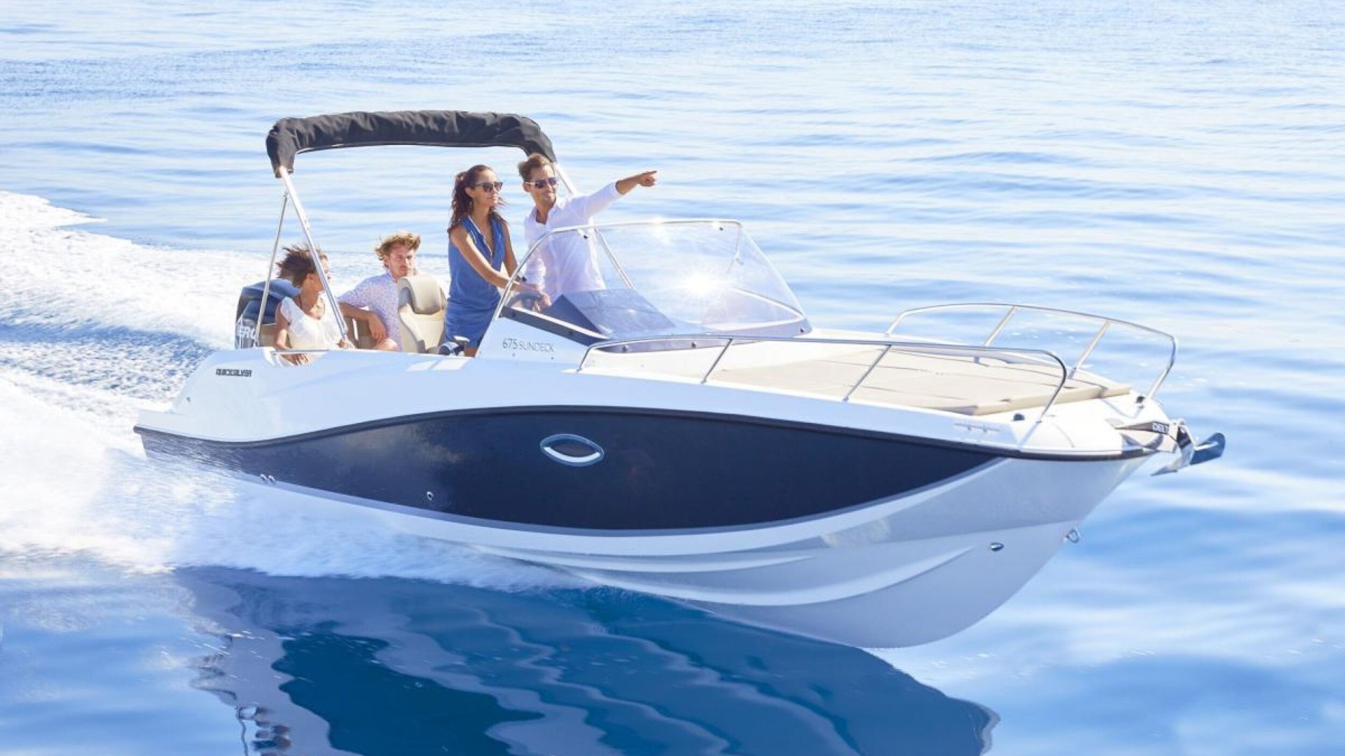 Quicksilver 605 SUNDECK 2024 PUÑITO 2