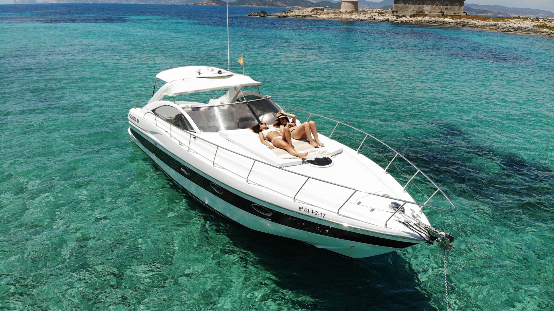 Pershing 37 Tanit 1
