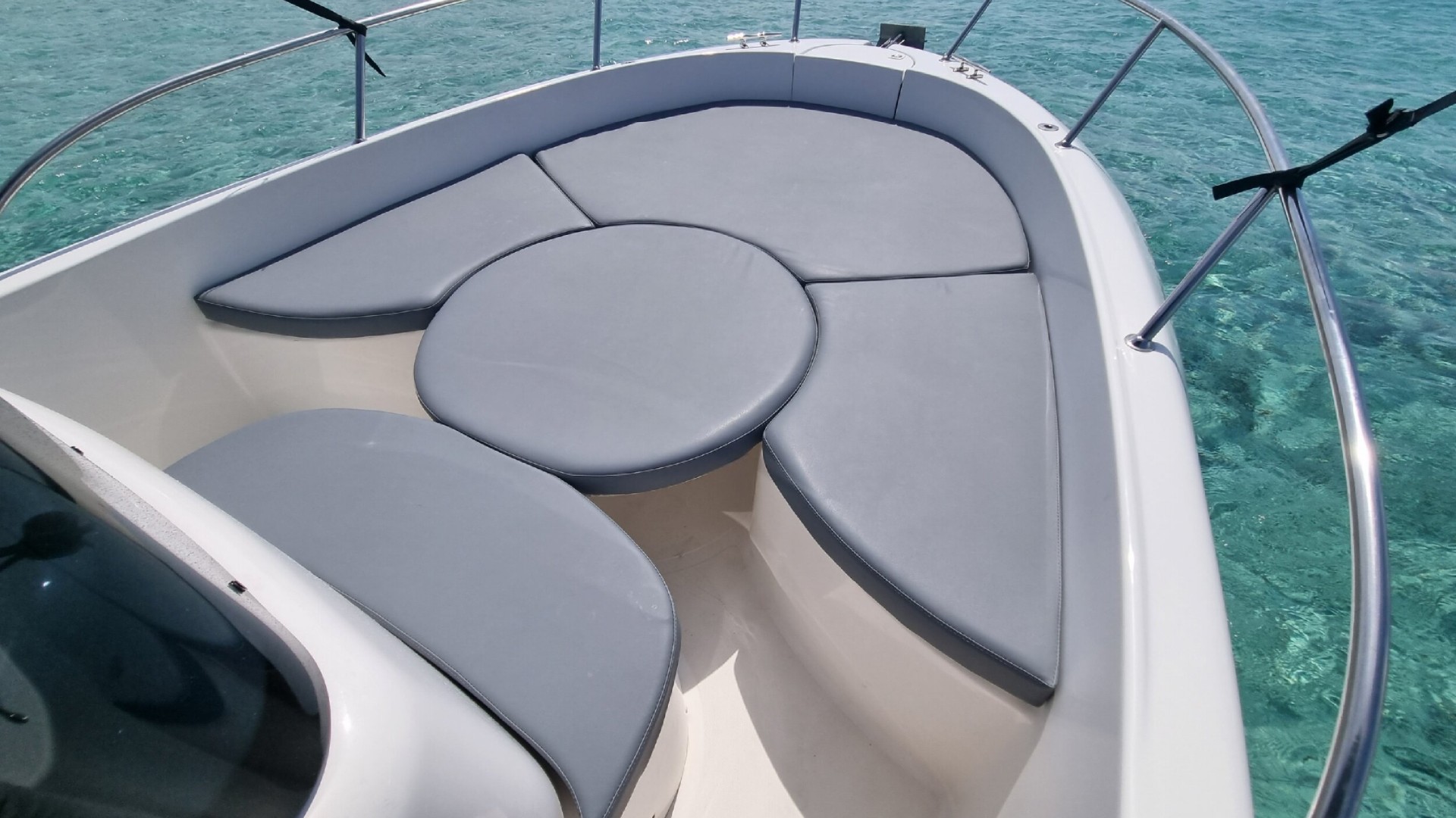 Sessa Marine Key Largo 22 BLACKY 3