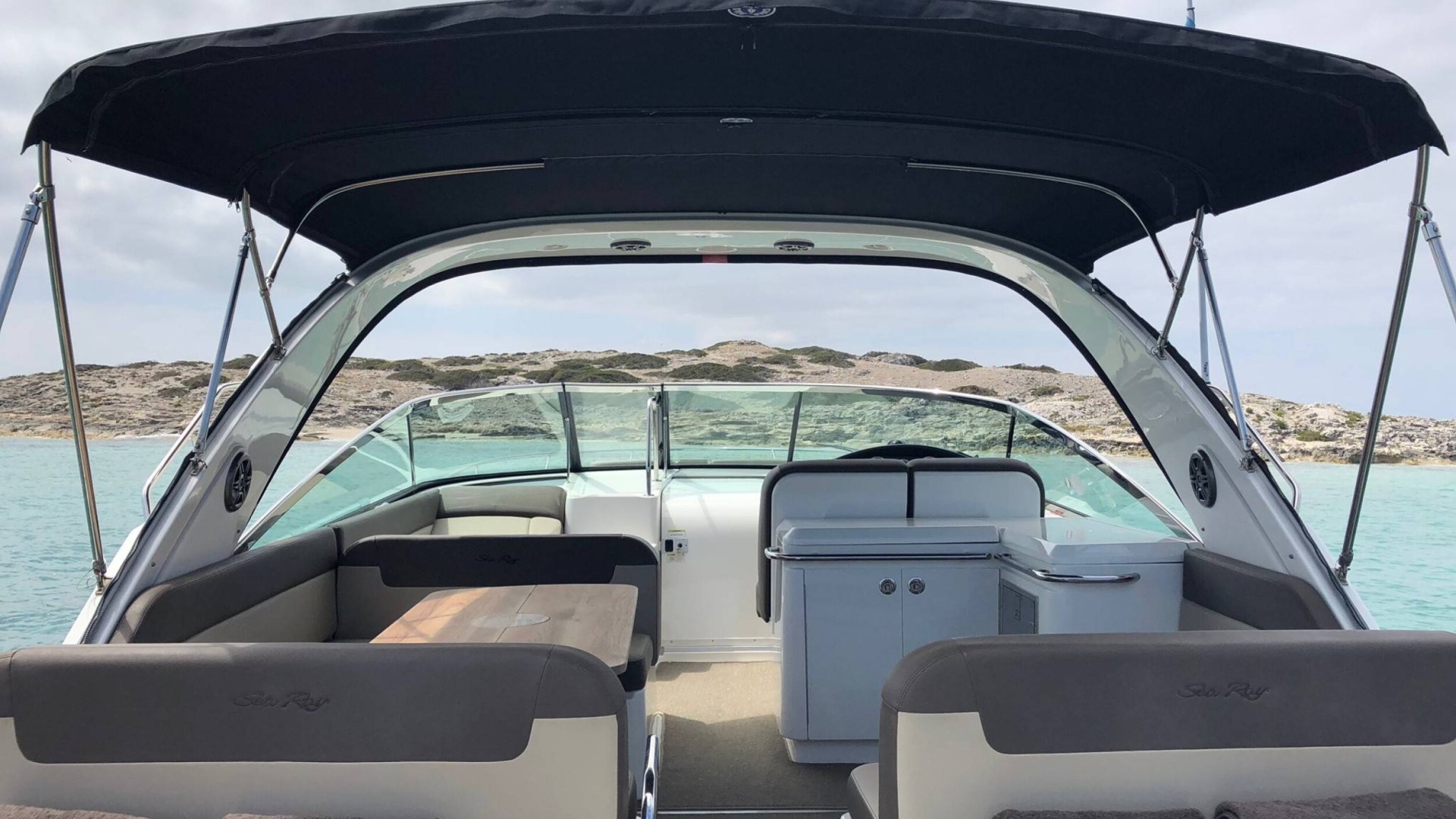 Sea Ray 37 XSTC 2