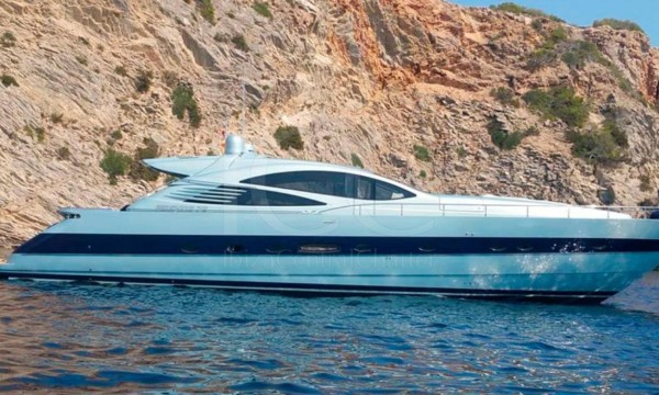 Pershing 76 VANQUISH