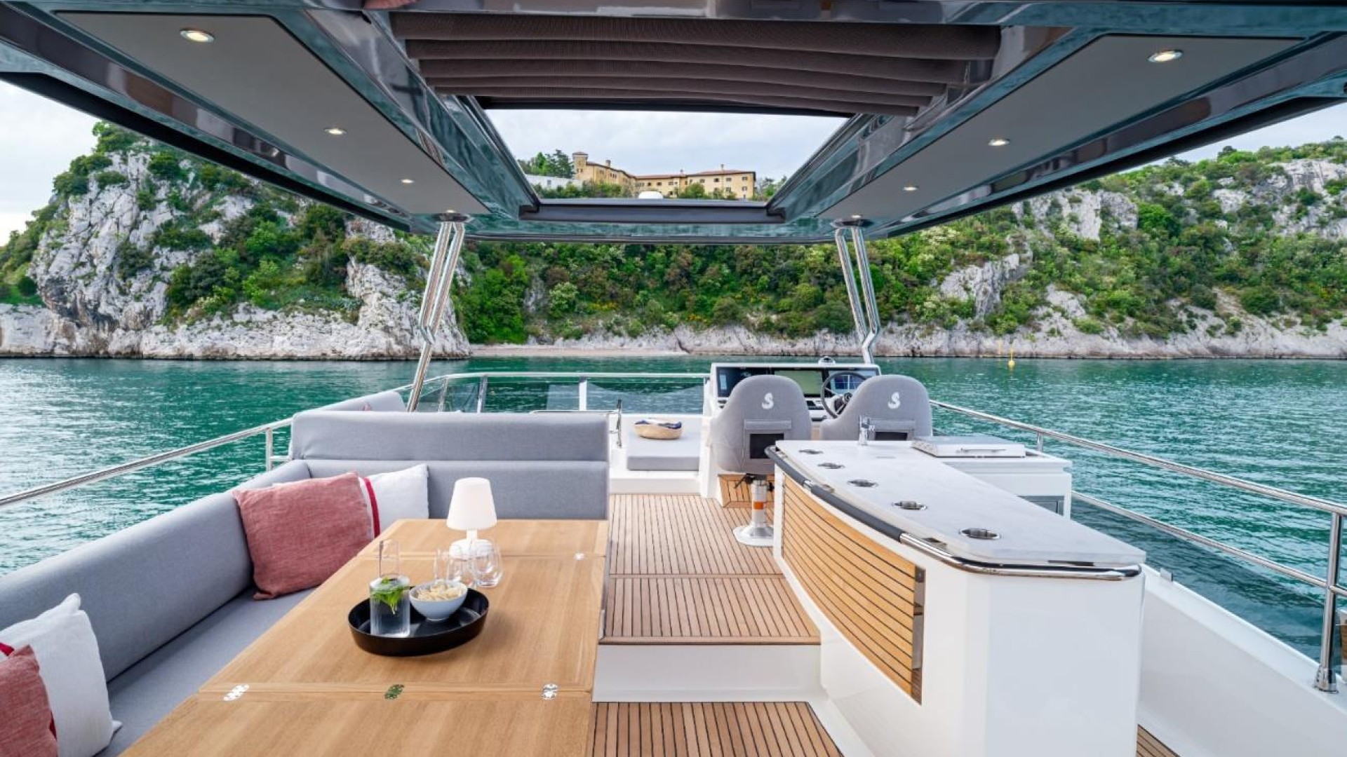 Beneteau Grand Trawler 62 Gran Firin 3