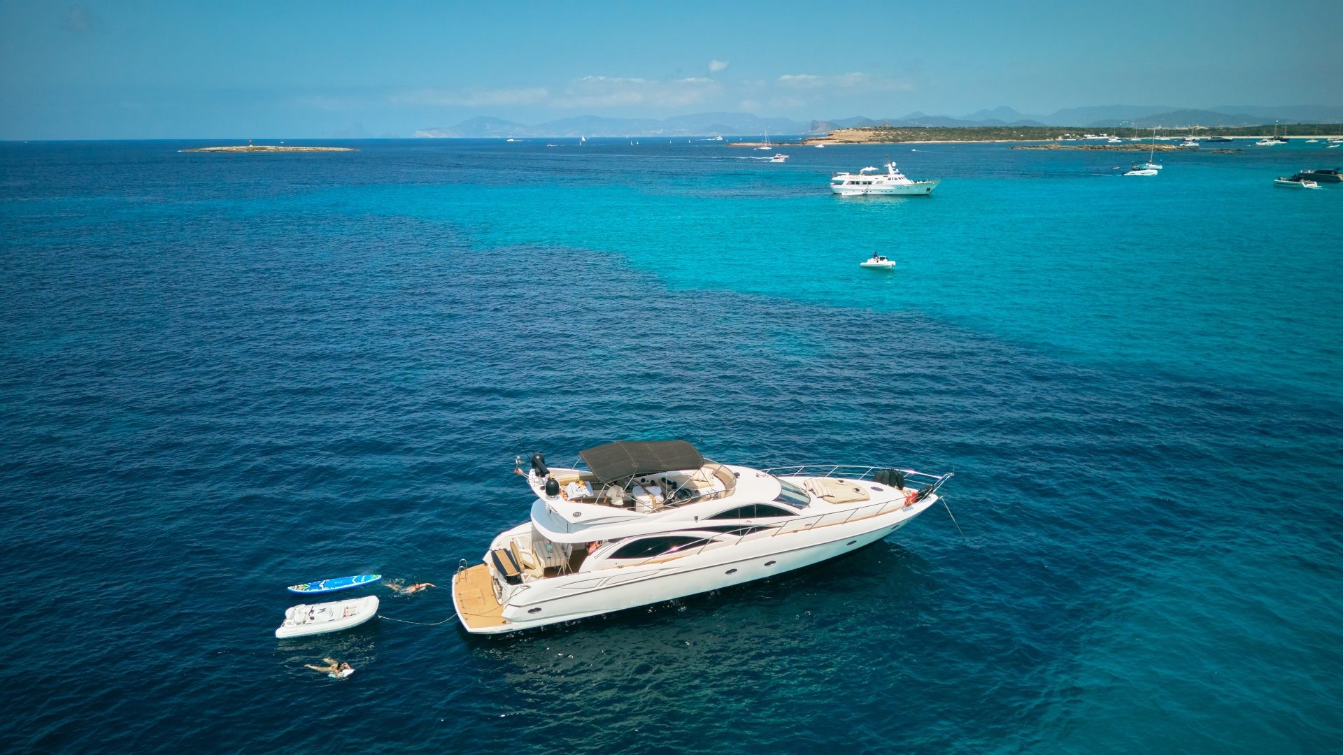 Sunseeker Manhattan 64 Sirius 1