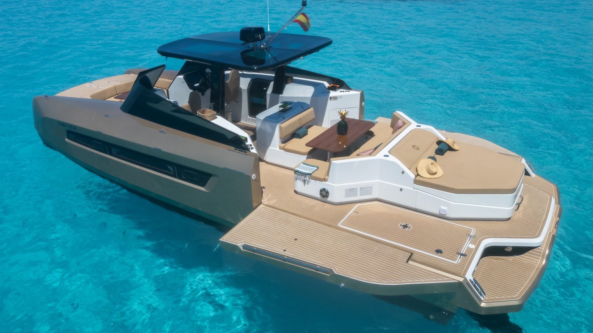 Hütter Yachts MONEYPENNY MONEYPENNY 2