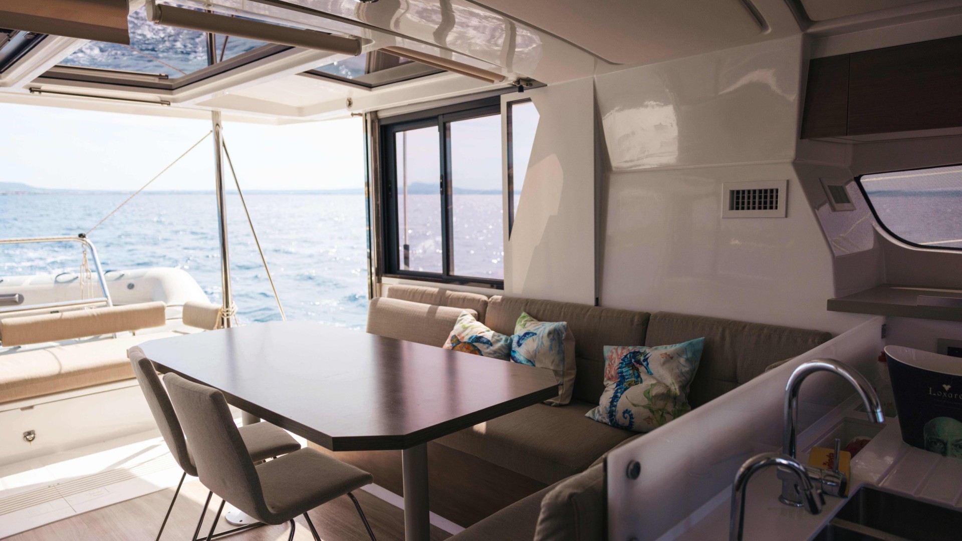 Bali Catamarans 4.2 <br> - LOXAREL - 3