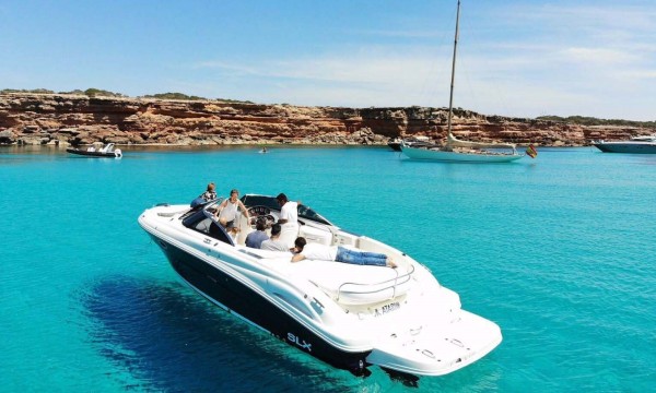 Sea Ray SLX 290 Atari