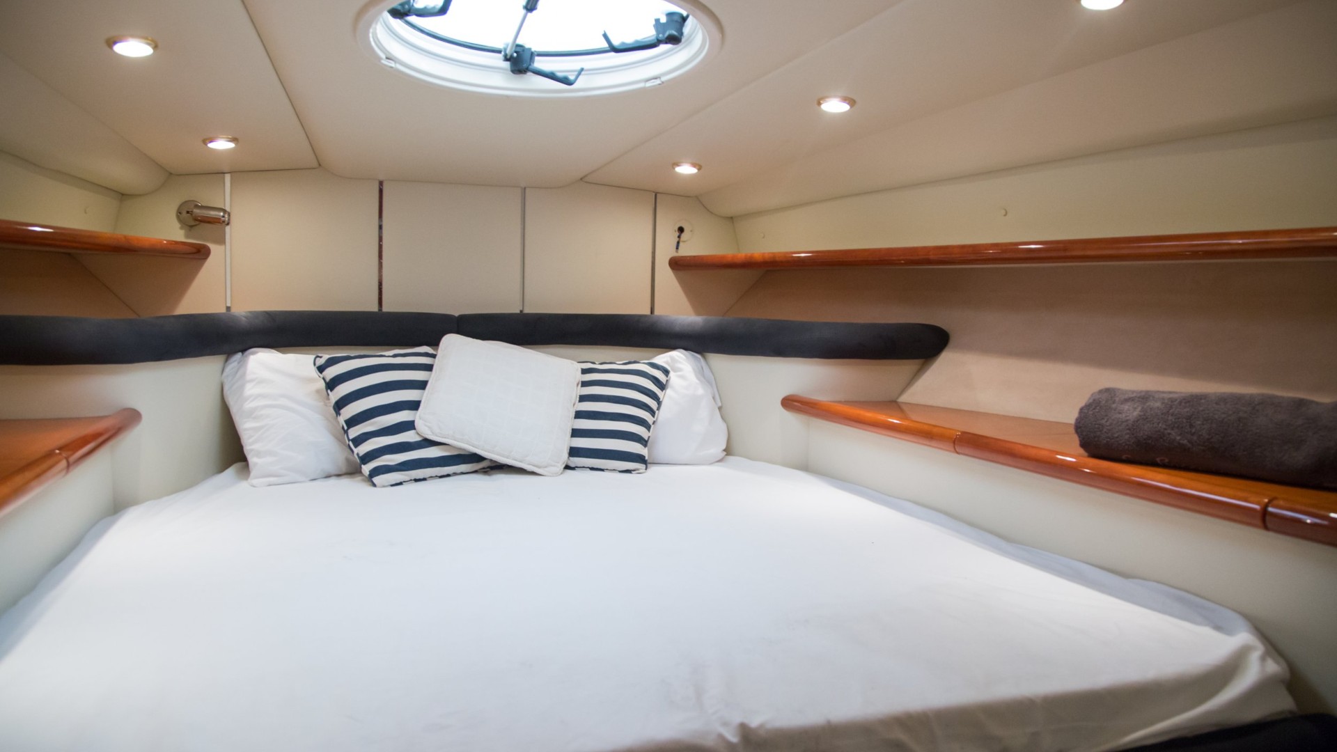 Sunseeker SUPERHAWK 48 WATCH ME 2