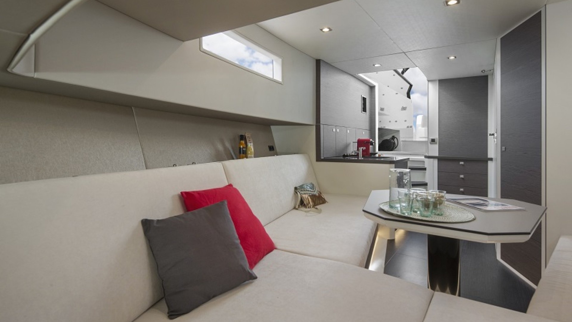 Vanquish VQ45 BALR 3