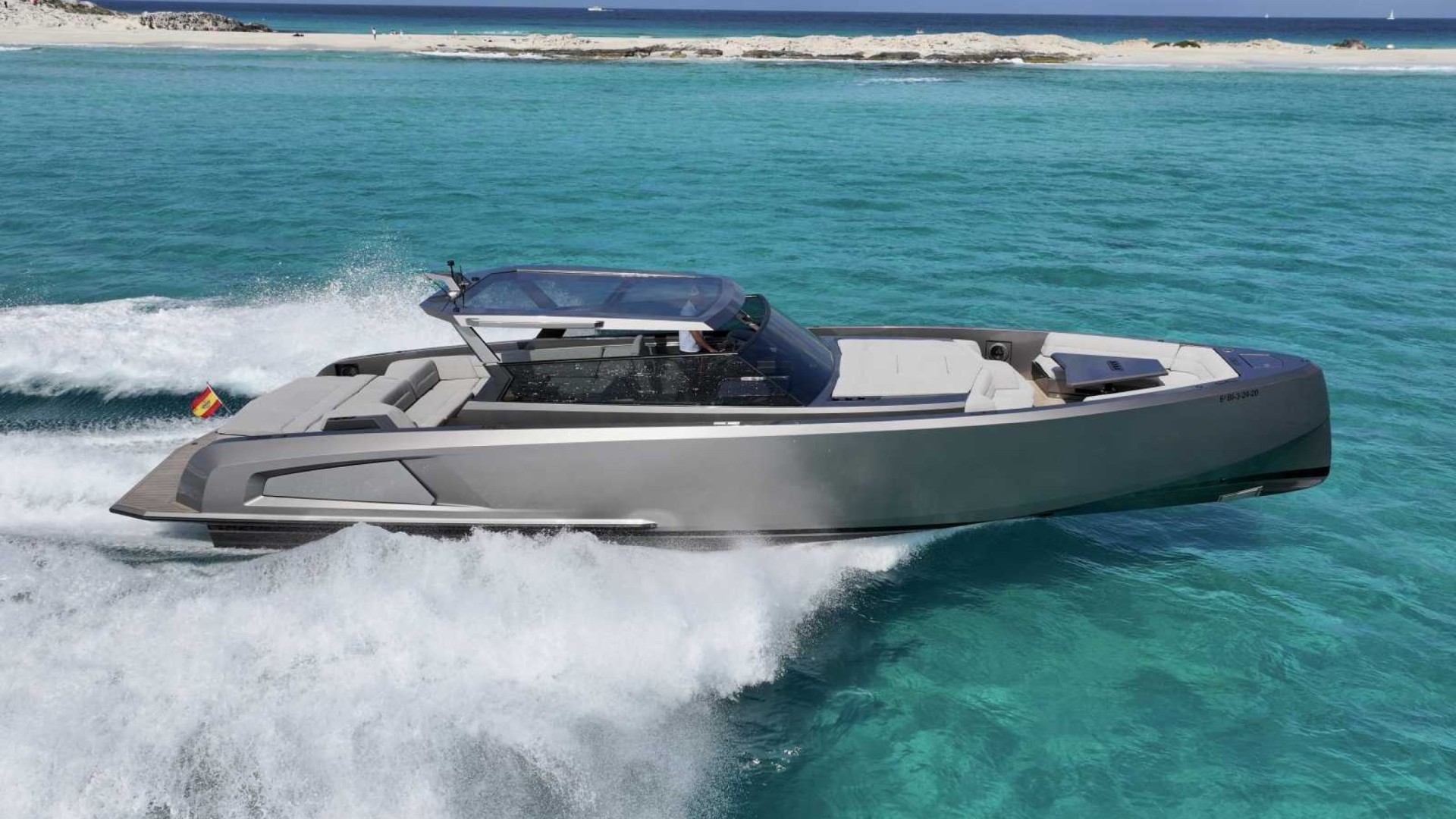 Vanquish VQ52 CASA ATLANTIS 1