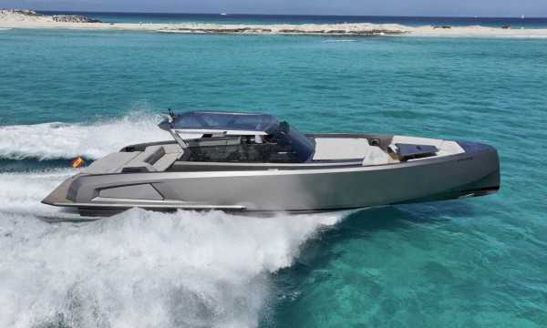 Vanquish VQ52 CASA ATLANTIS