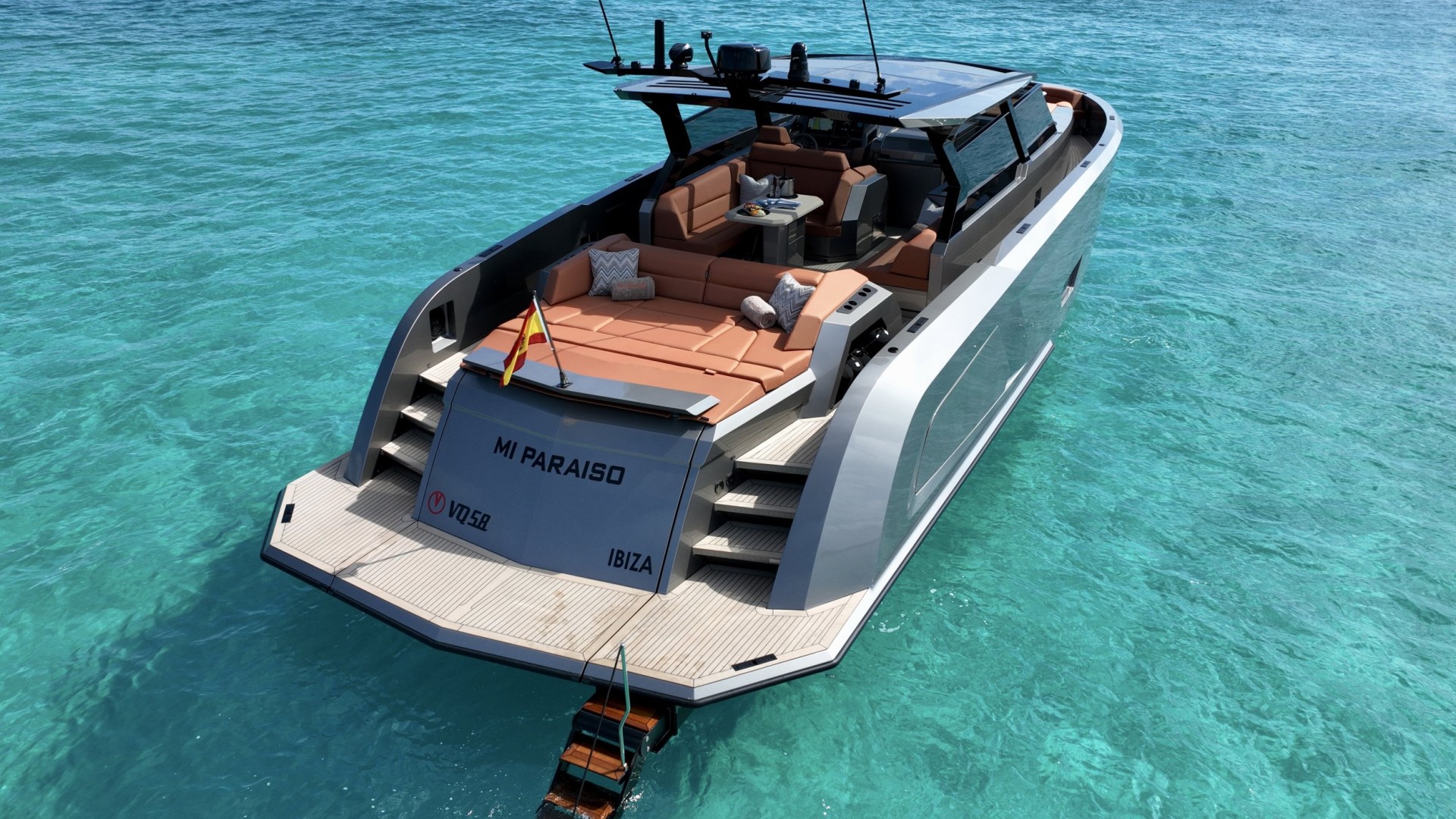 Vanquish 58 MI PARAISO 2