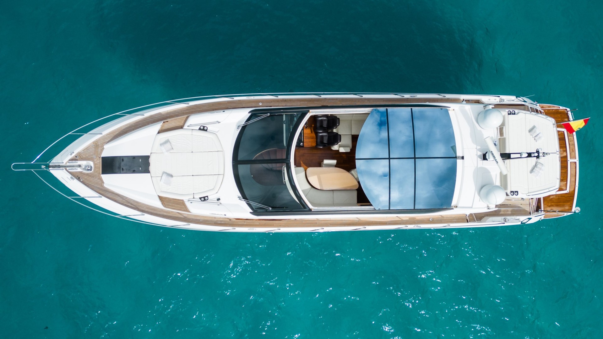 Sunseeker PREDATOR 68 NEVER TOO LATE 3