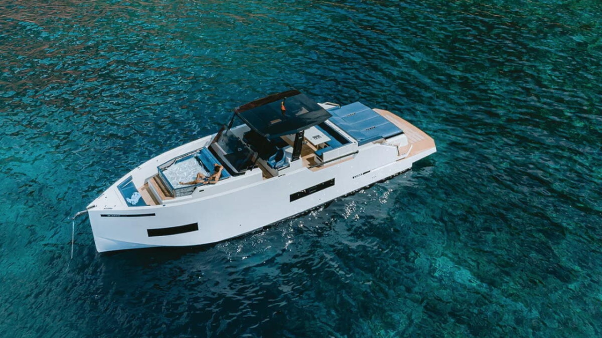 De Antonio D50 Spartan 1