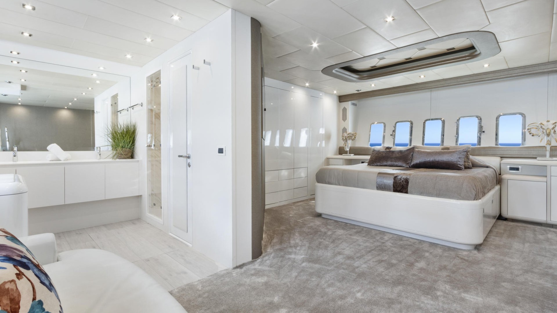 Mangusta 108 BELISA 1