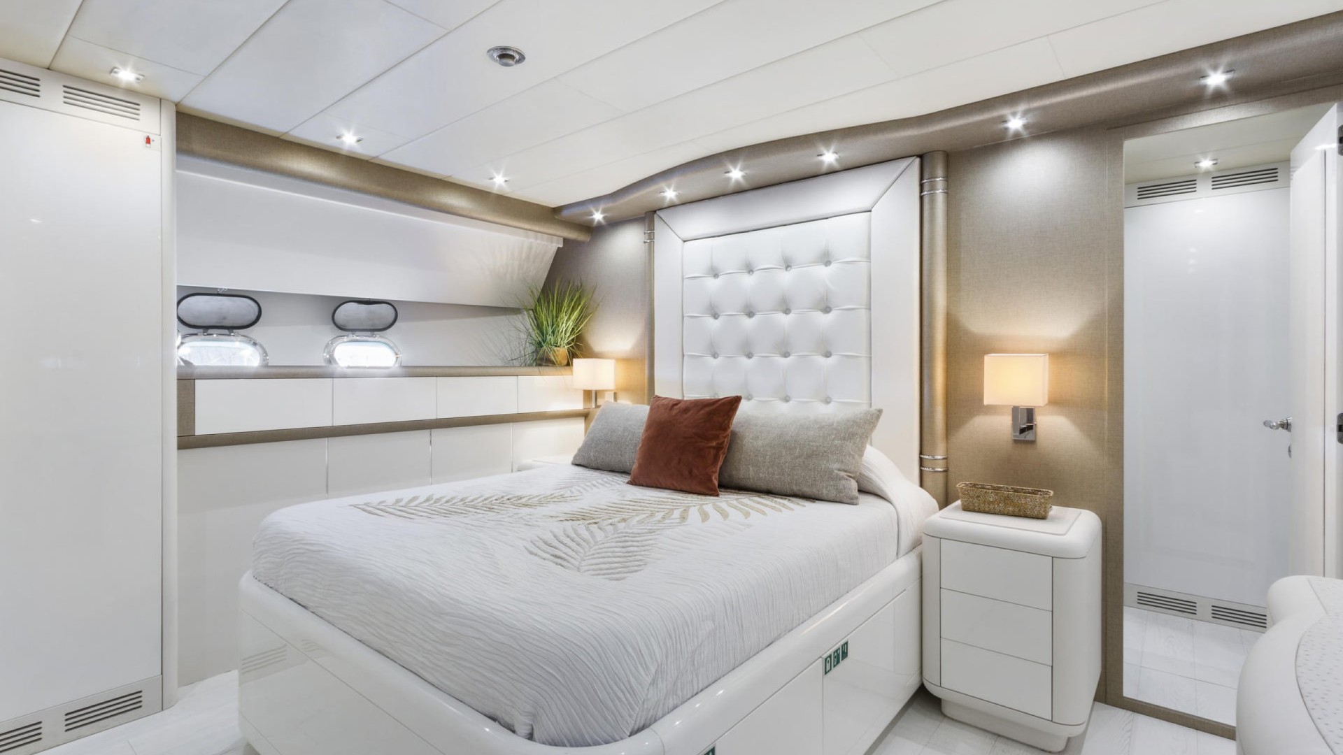 Mangusta 108 BELISA 3