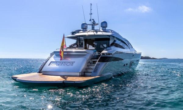 Pershing 90 INSPIRATION