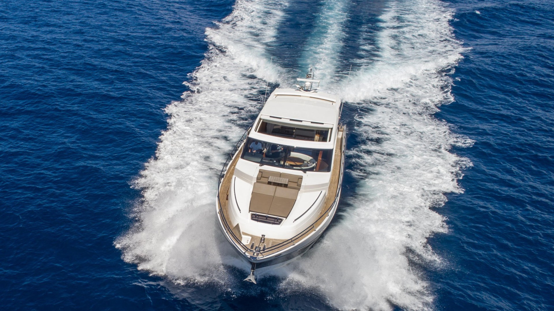 Princess V72 RUBY TUESDAY 3