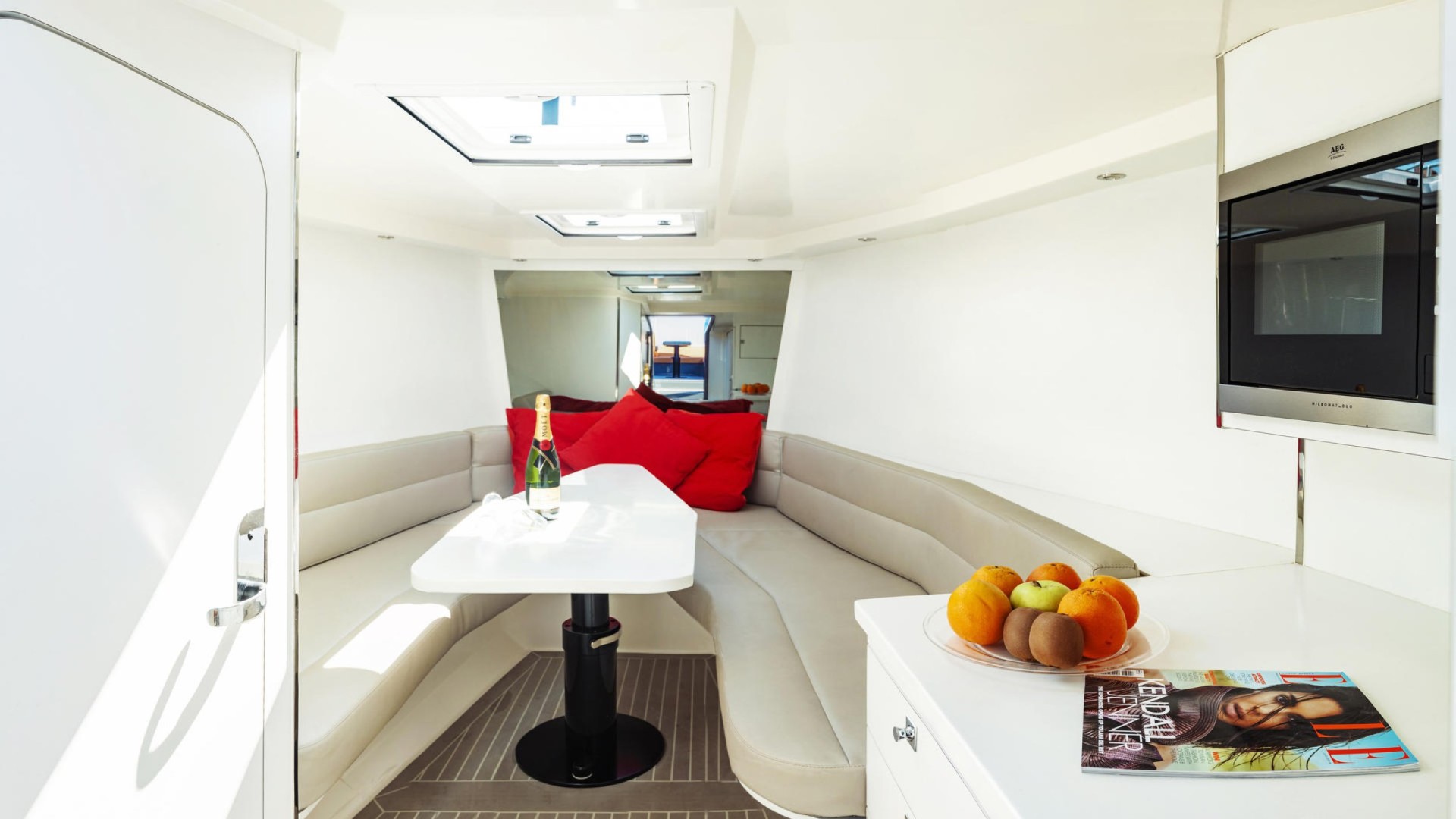 Van Dutch 40 MAJESTIC 2