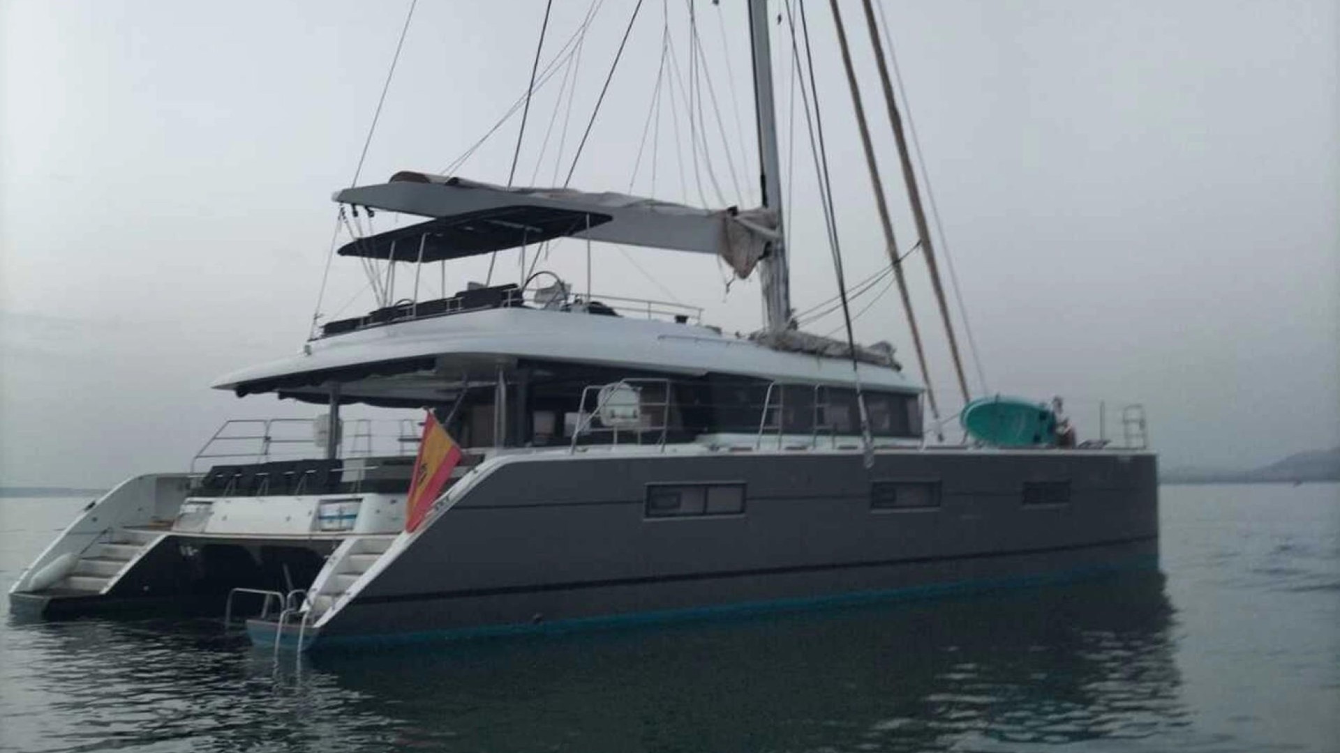 Lagoon 62 <br> - ZS - 1