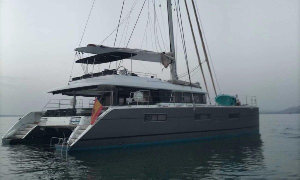 Lagoon 62 <br> - ZS -