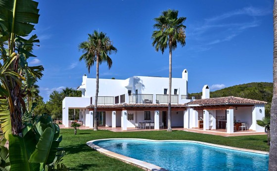 VillaMucaEivillas-16