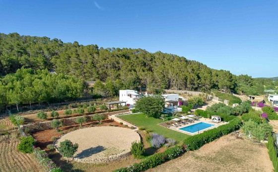 FincaROIGEivillas-3