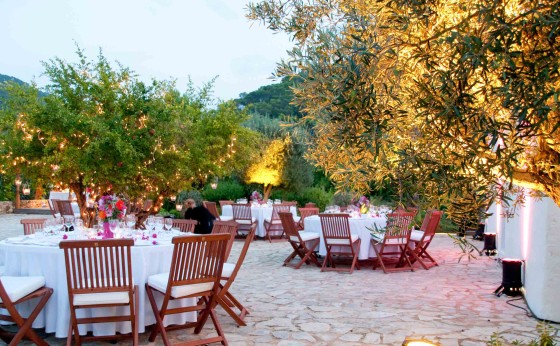 Casa la Vista outside dining area
