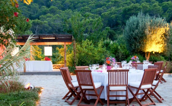 casa la vista outdoor seating