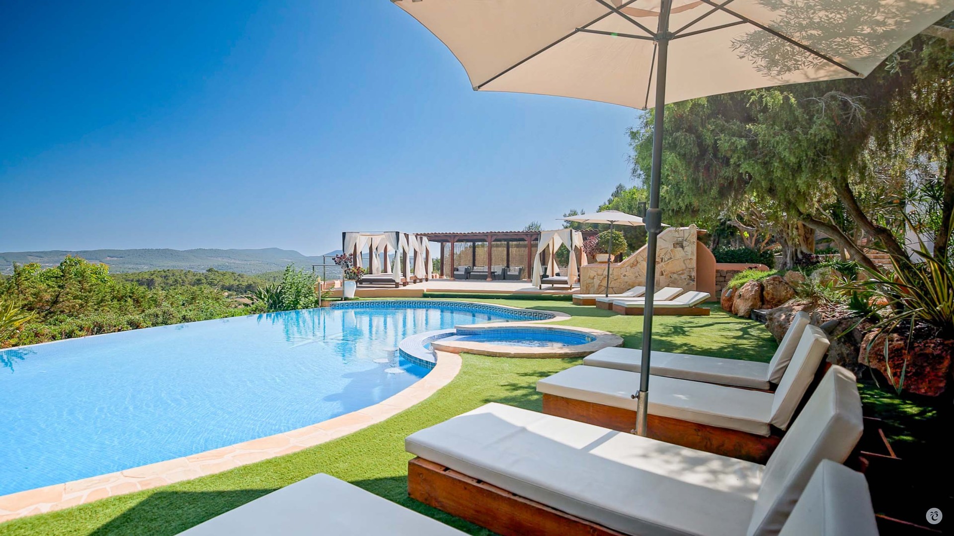 VillaBellaEivillas-1
