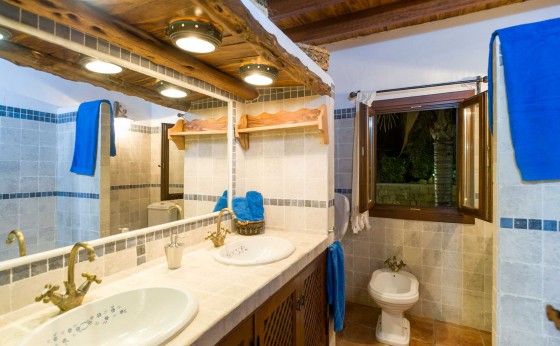 Villa Bella Ibiza - Eivillas.com-6