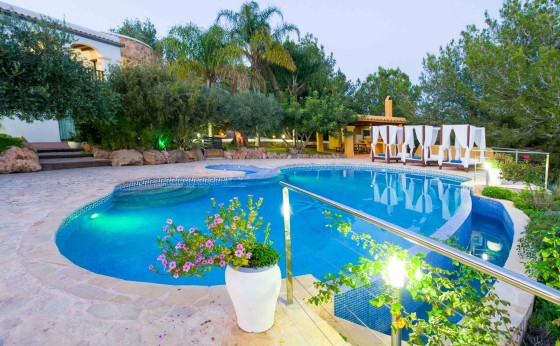 Villa Bella Ibiza - Eivillas.com-27