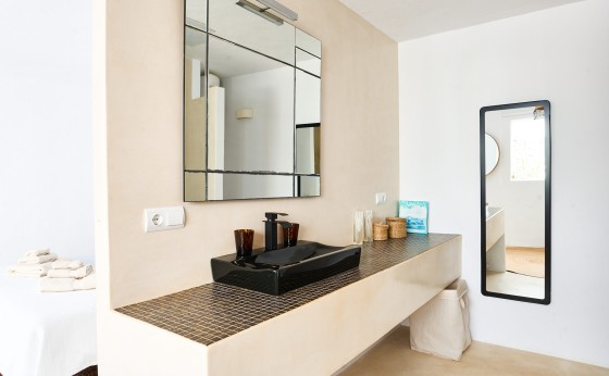 Room-PALM-SPRING-Villa-Cocoon4-scaled