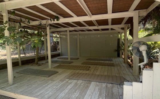 DFBA44A7-09B0-4CE4-B1E9-C165F1EC6DF7_1_105_c