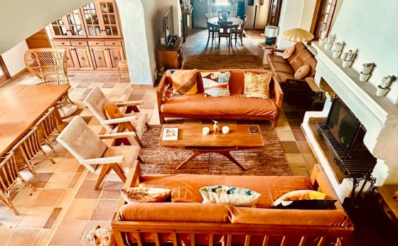 29409DE8-B160-4076-8DA9-D425F68CDF62_1_105_c