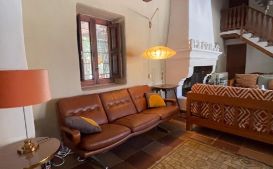 DB244C13-7ECB-4DFF-B014-9CB2DED1505C