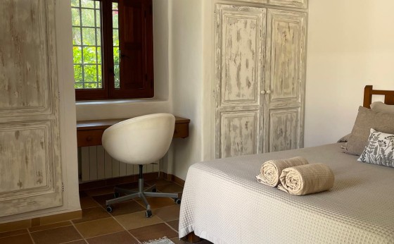 FFB88117-7087-4991-9BCB-BA37916EED19