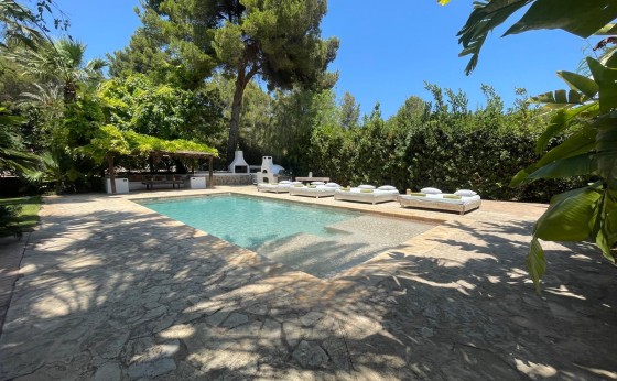 BC77770E-4893-4F21-B948-03CF747AAA30