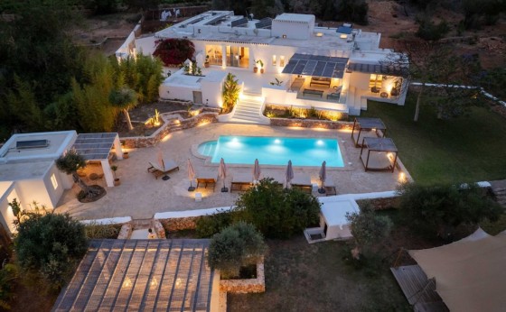 imgi_180_5eebe569-87ec-4d08-8d54-121b4eb14214